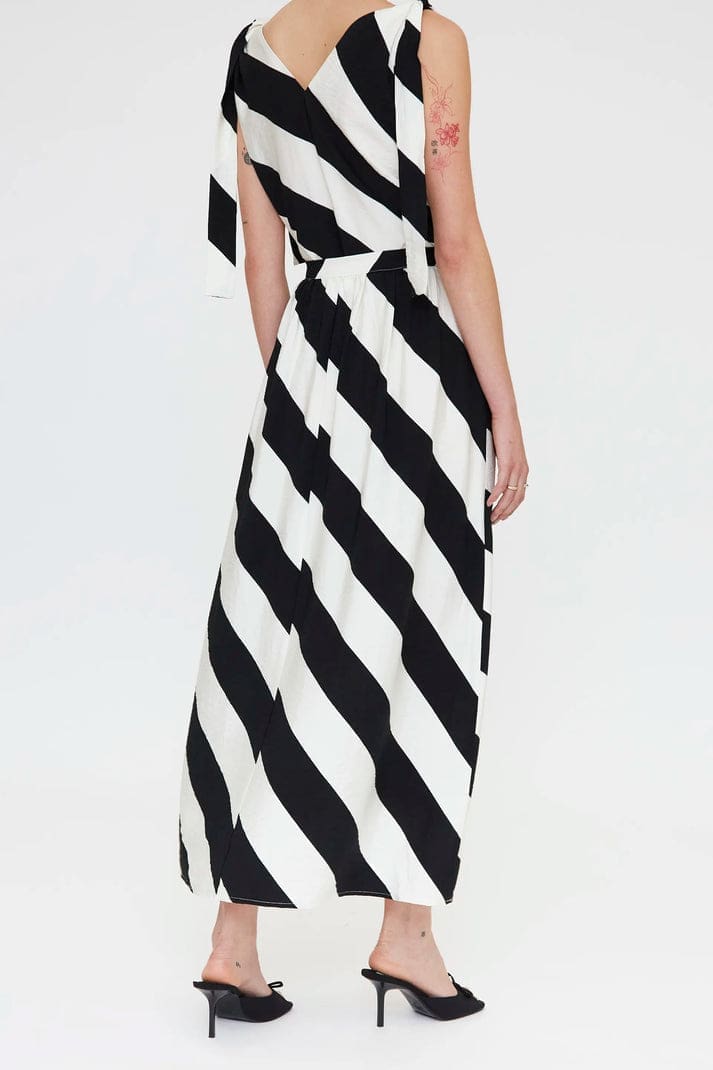 Compañía Fantástica Black & White Striped Set - Image 4