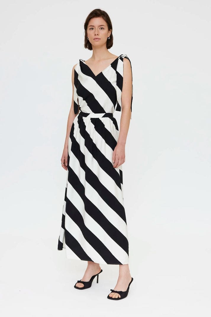 Compañía Fantástica Black & White Striped Set - Image 6